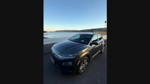 HYUNDAI Kona Premium
