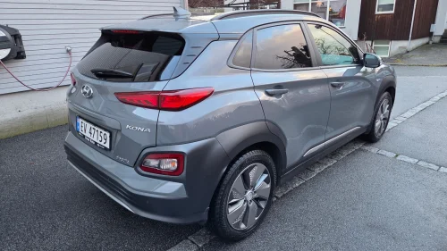 HYUNDAI Kona Velhold Kona selges|Service+EU OK|Nye dekk|Alt utstyr!