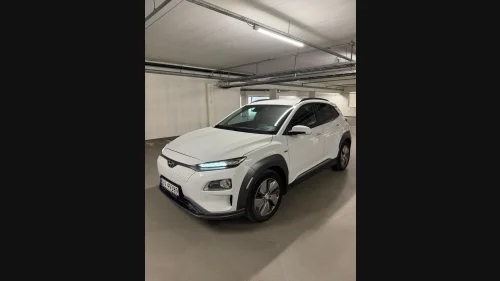 HYUNDAI Kona Premium