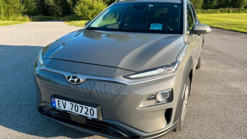 HYUNDAI Kona Teknikkpakke / Skinnseter / 64 kWh / 449 km