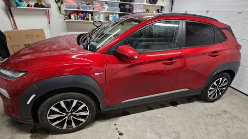 HYUNDAI Kona Premium