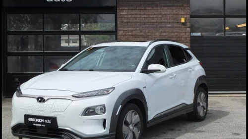 HYUNDAI Kona Premium Long Range Skinn/Kamera/Navi/Krell/Carplay/ACC+