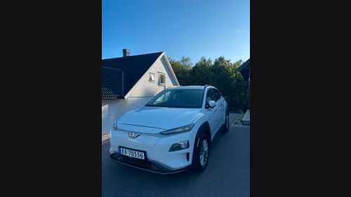 HYUNDAI Kona Premium|Soltak|HUD|Rattvarme|EU OK
