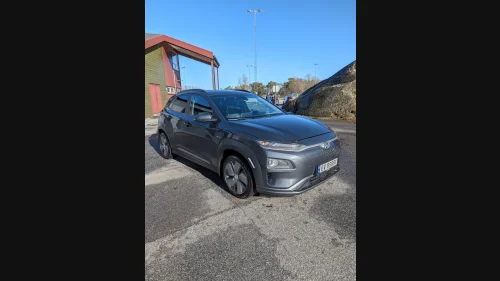 HYUNDAI Kona Premium