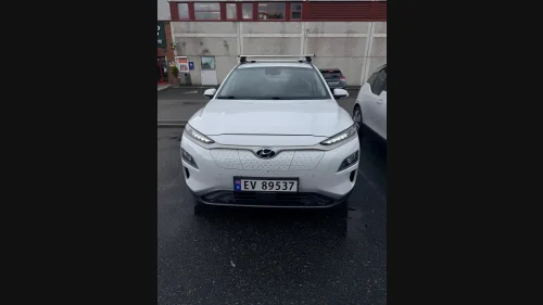 HYUNDAI Kona Premium