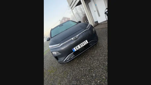 HYUNDAI Kona Premium