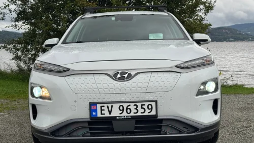 HYUNDAI Kona Premium