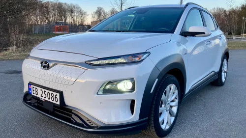 HYUNDAI Kona Premium