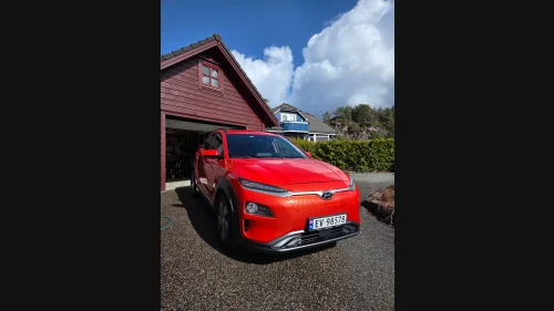 HYUNDAI Kona Teknikk med soltak