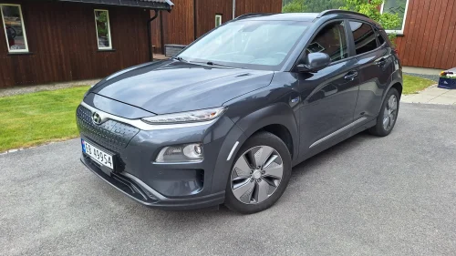 HYUNDAI Kona God bil!  Selger pga flytting utenlands.