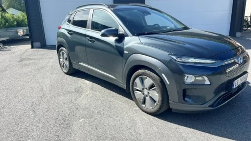 HYUNDAI Kona Premium