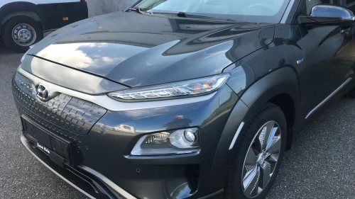 HYUNDAI Kona Premium
