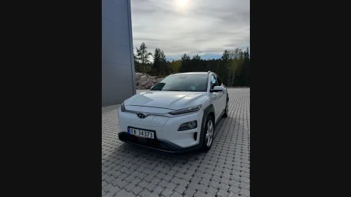 HYUNDAI Kona Premium 64KWh - 484 WLTP - NY EU-KONTROLL