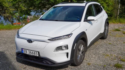 HYUNDAI Kona Premium
