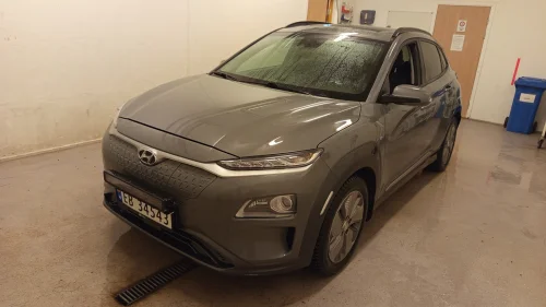 HYUNDAI Kona Premium