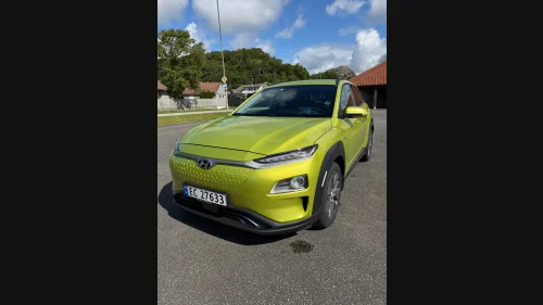 HYUNDAI Kona Premium