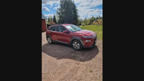 HYUNDAI Kona Premium