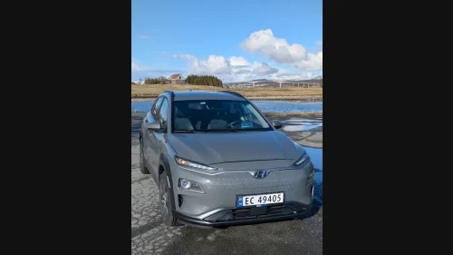 HYUNDAI Kona Premium