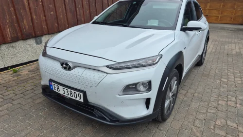 HYUNDAI Kona Premium
