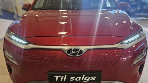 HYUNDAI Kona Premium