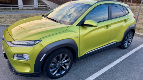 HYUNDAI Kona Premium