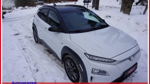 HYUNDAI Kona 64KW premium .Skinn Head up. Navi. Rygge kamera. Lav km