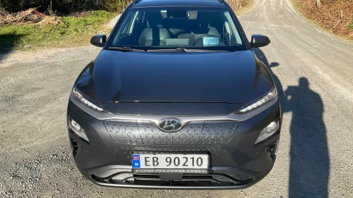 HYUNDAI Kona Premium