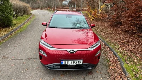 HYUNDAI Kona Premium