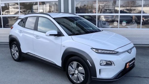 HYUNDAI Kona TILHENGERFESTE