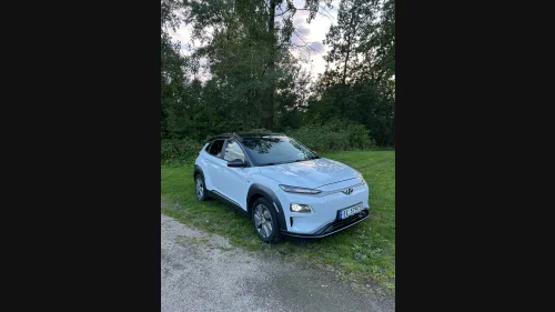 HYUNDAI Kona Premium / Long range / Skinn / Head up