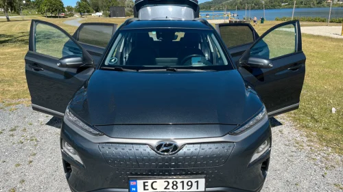 HYUNDAI Kona Premium