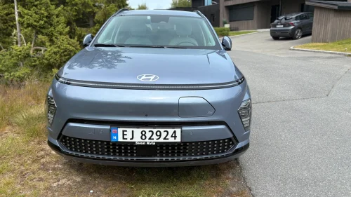 HYUNDAI KONA NY BIL/ ALT UTSTYR  Premium LR Pris kr. 5600.-