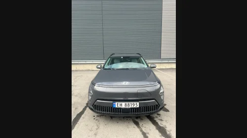HYUNDAI KONA Long Range Premium. Lyst skinn/avt. hengerfeste.