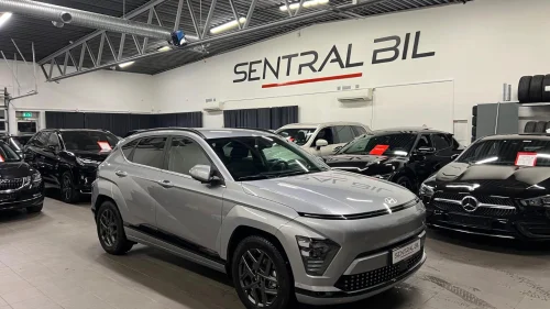 HYUNDAI KONA PREMIUM/LONG-RANGE/SKINN/BOSE/HUD/360KAM/1EIER/NORSK++