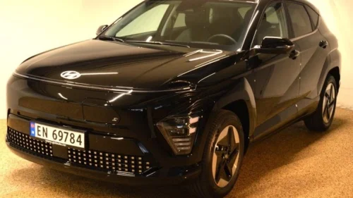 HYUNDAI KONA Premium LR (K)