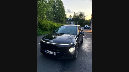 HYUNDAI KONA Premium LR