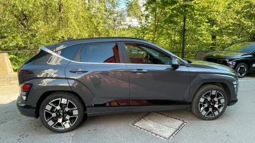 HYUNDAI KONA SX2 Premium Long Range/Skinn/Head-up/Bose