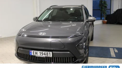 HYUNDAI KONA Premium 19",Skinn