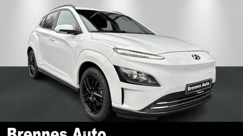 HYUNDAI Kona SR /Navi / R.kamera/ App / CC