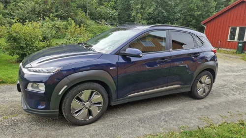 HYUNDAI Kona Premium