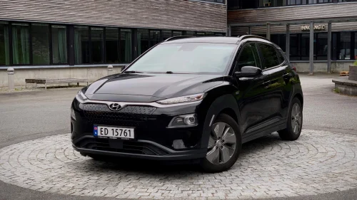 HYUNDAI Kona El /  64 kWh / 204hk