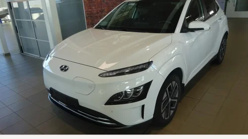 HYUNDAI Kona 136 Hk Trend 305 km Kamera Varmepumpe Rattvarme Led