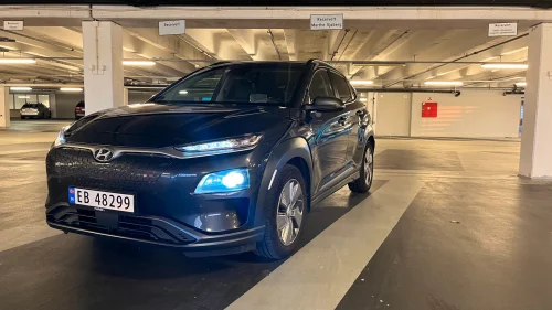 HYUNDAI Kona Premium
