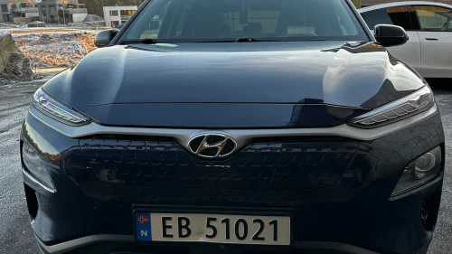 HYUNDAI Kona Premium