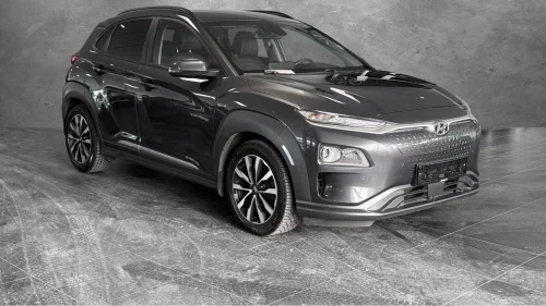 HYUNDAI Kona 64kWh Premium 484km. Vent.skinn/Krell/Head-up.