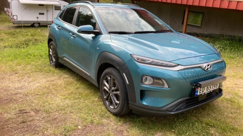 HYUNDAI Kona Premium