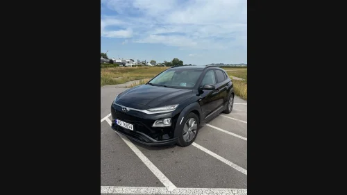 HYUNDAI Kona Premium