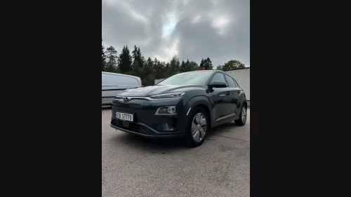 HYUNDAI Kona Premium