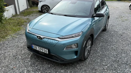 HYUNDAI Kona Premium