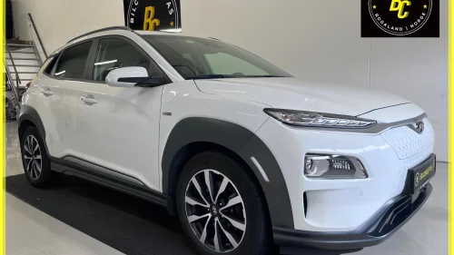 HYUNDAI Kona 64Kwh 484KM Premium /Soltak/El.seter/Skinn/Adp.cruise++